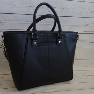 Diamond District black beauty by Thirty-one